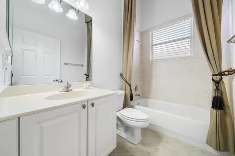 9740 Donato Way Lake Worth FL 33467