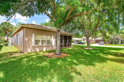 9740 Donato Way Lake Worth FL 33467