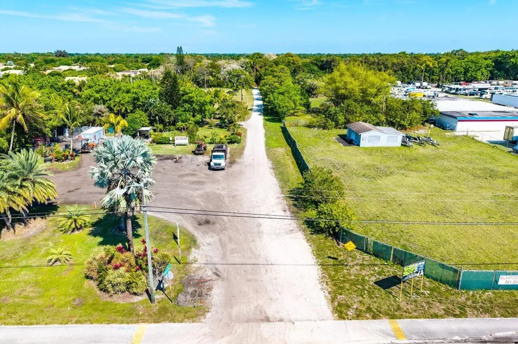 0 S Military Trail Delray Beach FL 33415