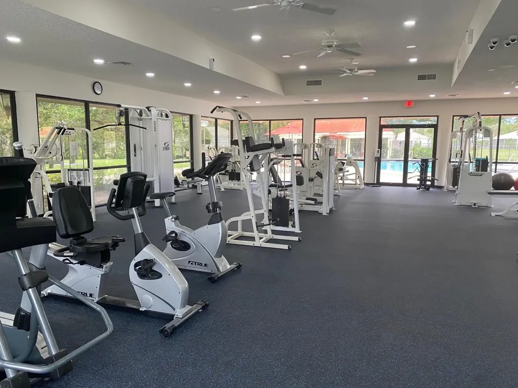 302 Liberty Court Deerfield Beach FL 33442