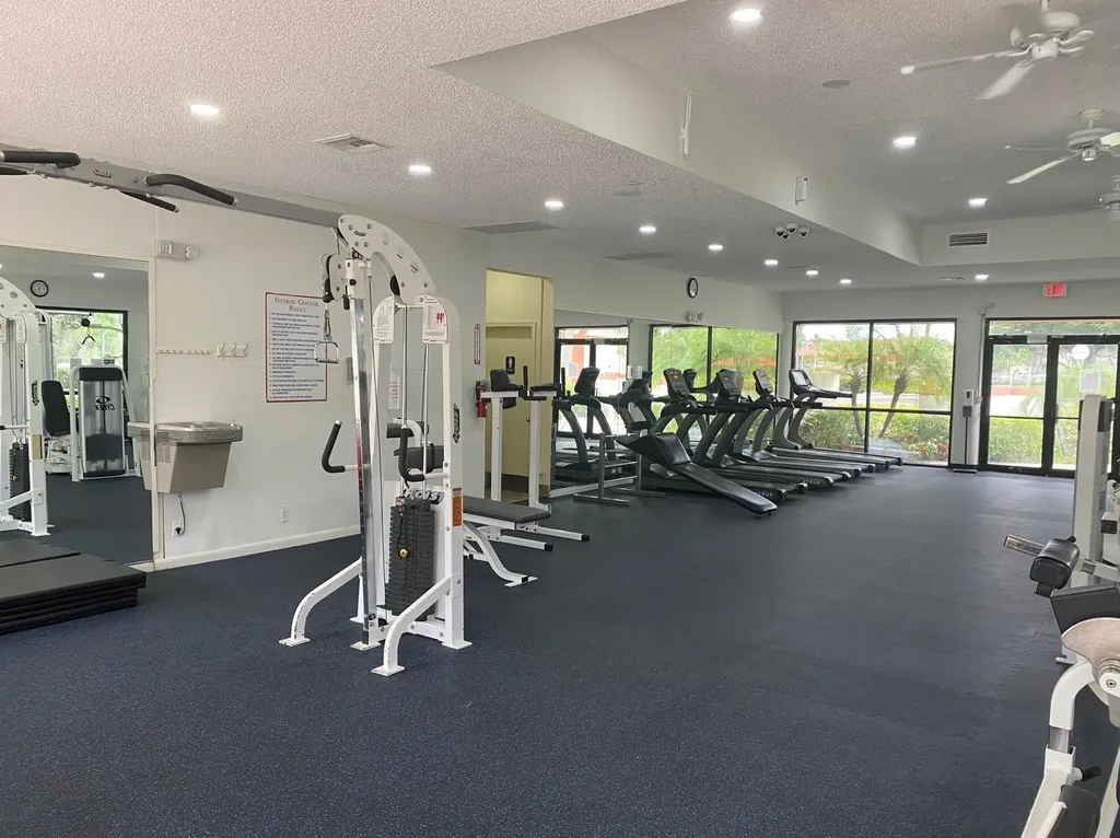 302 Liberty Court Deerfield Beach FL 33442