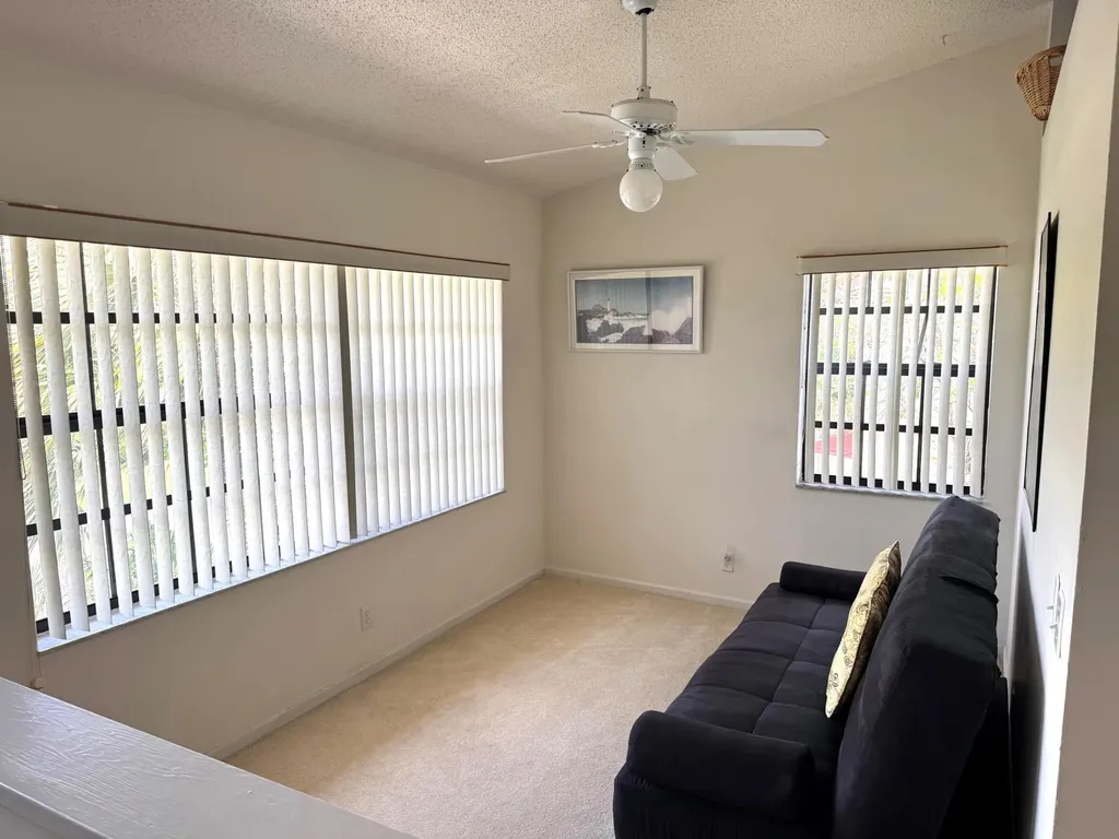 302 Liberty Court Deerfield Beach FL 33442