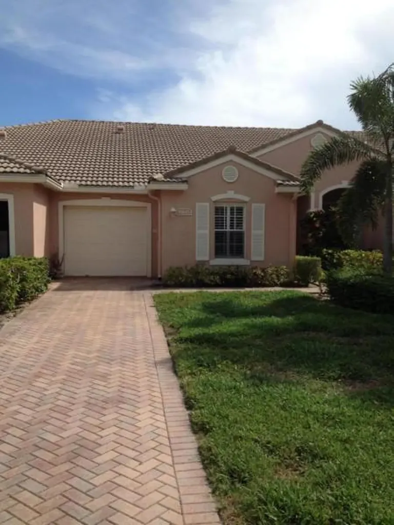8432 Cargill Point West Palm Beach FL 33411