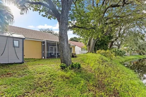 1033 W Siena Oaks Circle Circle W Palm Beach Gardens FL 33410
