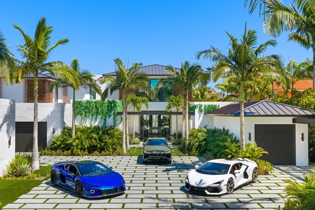 2415 Casas De Marbella Drive Palm Beach Gardens FL 33410