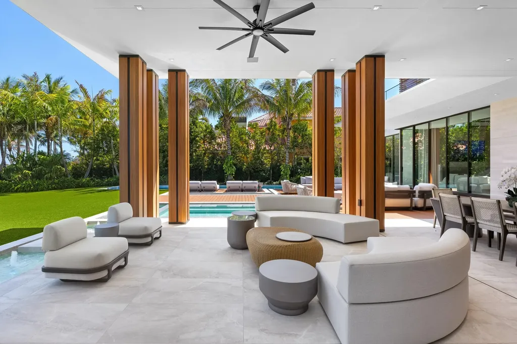 2415 Casas De Marbella Drive Palm Beach Gardens FL 33410