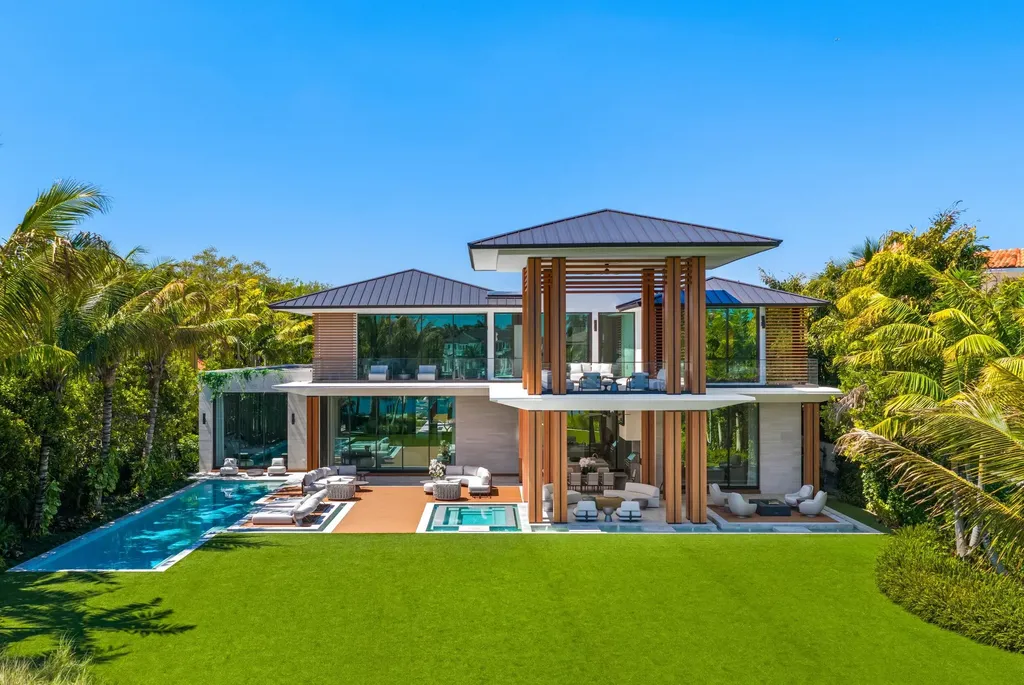2415 Casas De Marbella Drive Palm Beach Gardens FL 33410