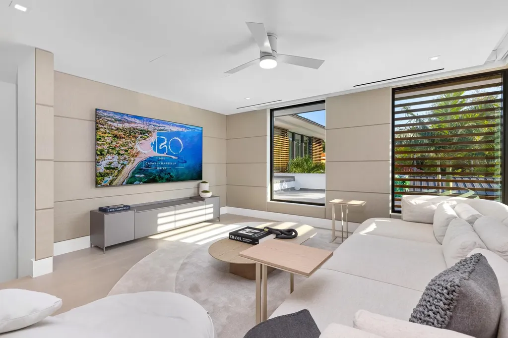 2415 Casas De Marbella Drive Palm Beach Gardens FL 33410