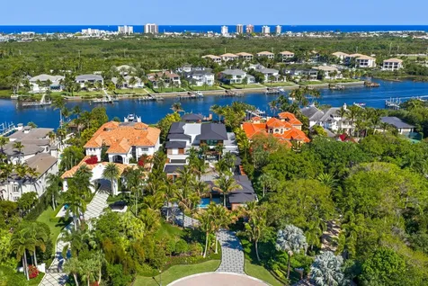 2415 Casas De Marbella Drive Palm Beach Gardens FL 33410