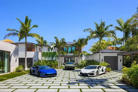 2415 Casas De Marbella Drive Palm Beach Gardens FL 33410