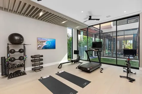 2415 Casas De Marbella Drive Palm Beach Gardens FL 33410