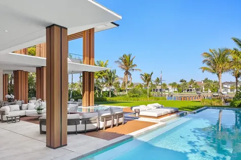 2415 Casas De Marbella Drive Palm Beach Gardens FL 33410