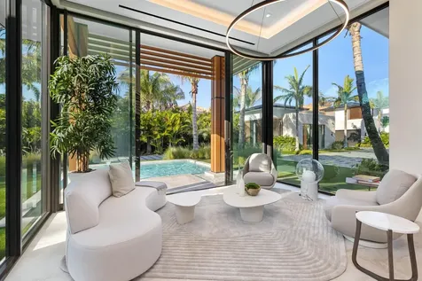 2415 Casas De Marbella Drive Palm Beach Gardens FL 33410