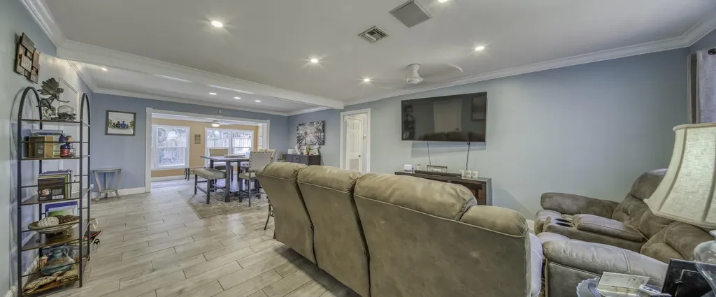 1328 Lake Victoria Drive Lake Worth Beach FL 33461