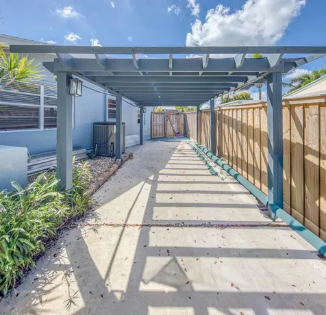 1328 Lake Victoria Drive Lake Worth Beach FL 33461
