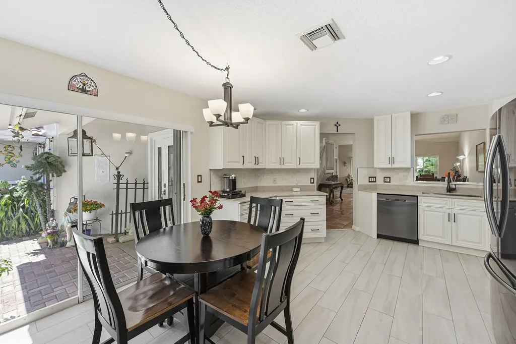 4115 Carriage Drive Pompano Beach FL 33069