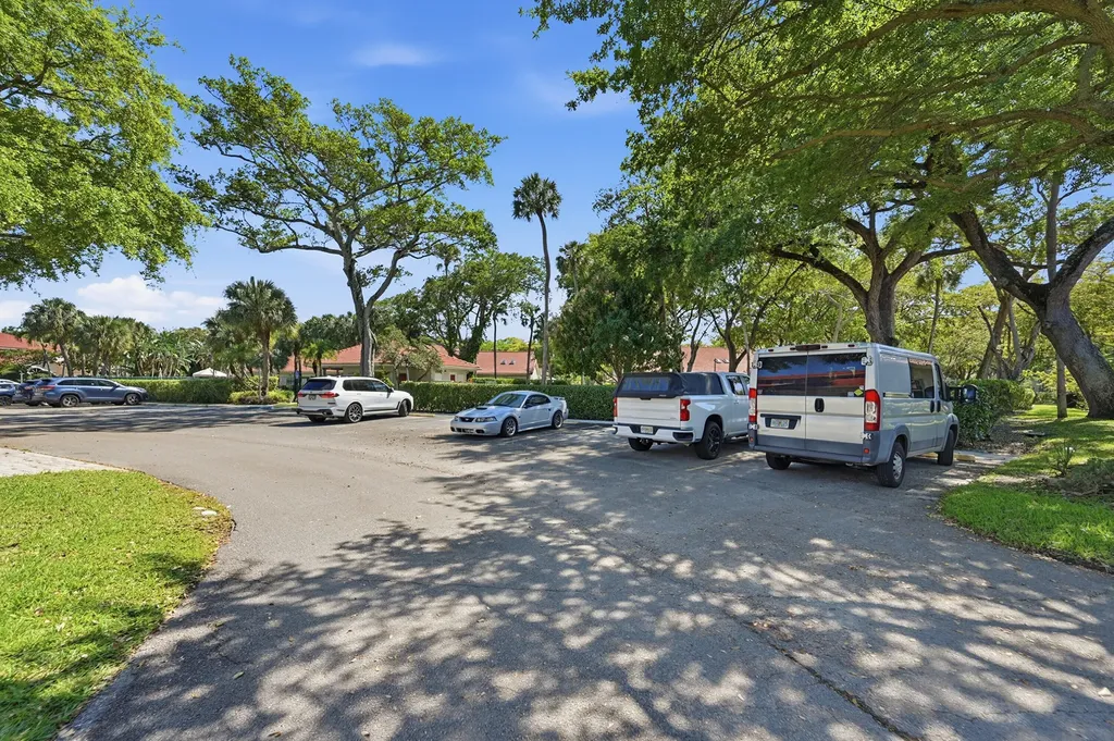 4115 Carriage Drive Pompano Beach FL 33069