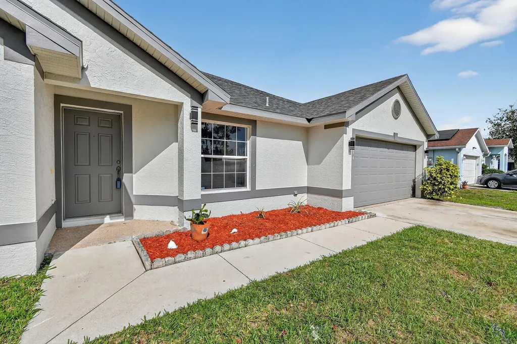 1714 SE Aneci Street Port St Lucie FL 34983