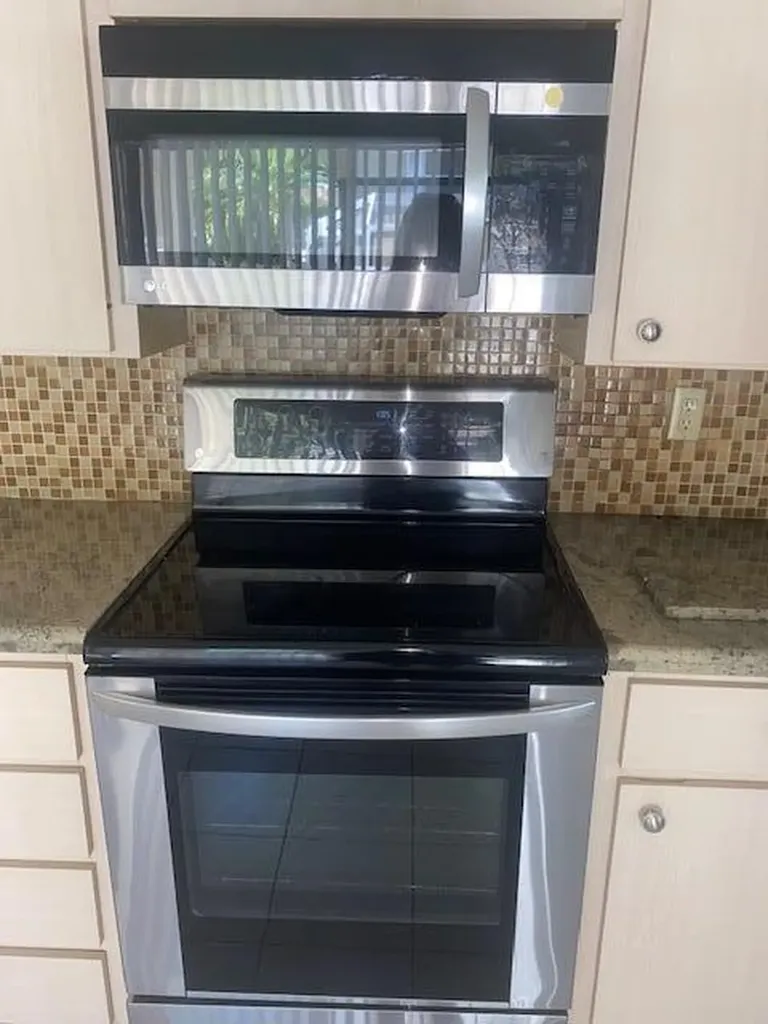 4701 Roxbury Court Boynton Beach FL 33436