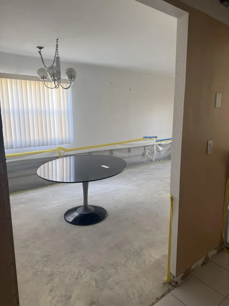 251 Flanders F Delray Beach FL 33484