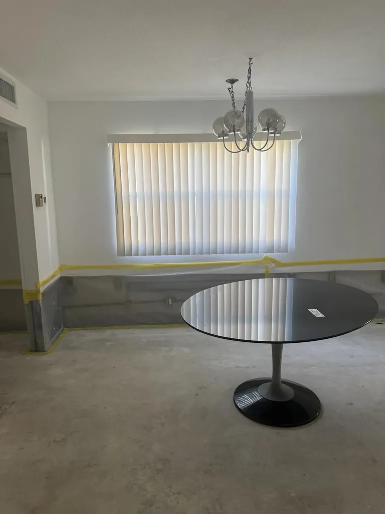 251 Flanders F Delray Beach FL 33484