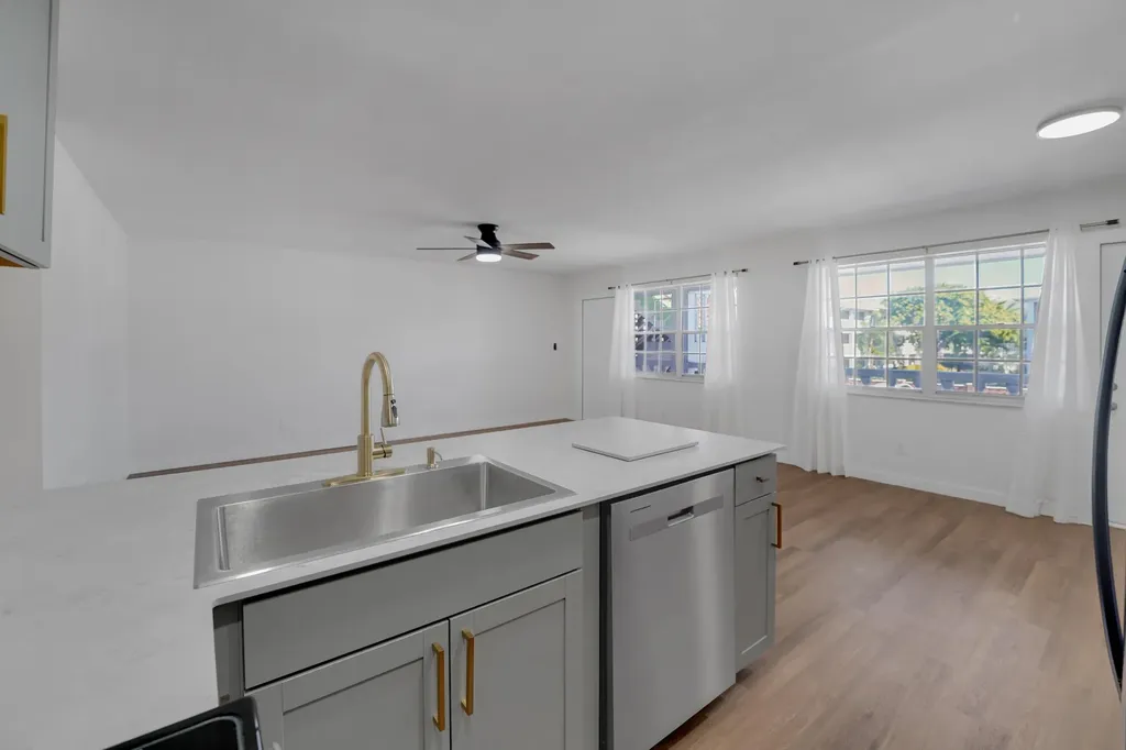 5203 NE 24th Terrace Fort Lauderdale FL 33308