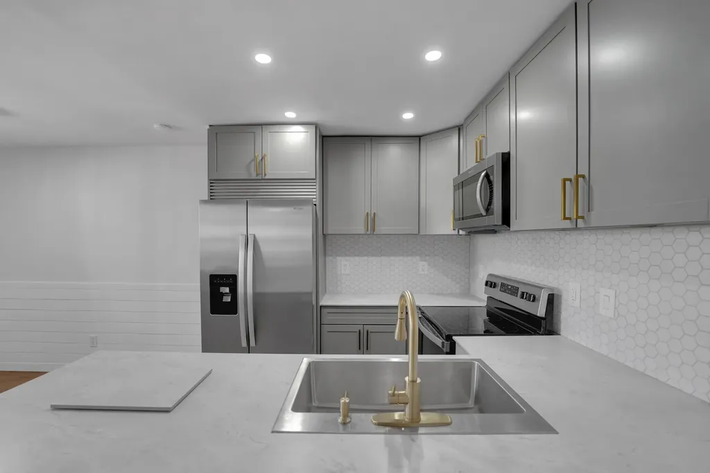5203 NE 24th Terrace Fort Lauderdale FL 33308