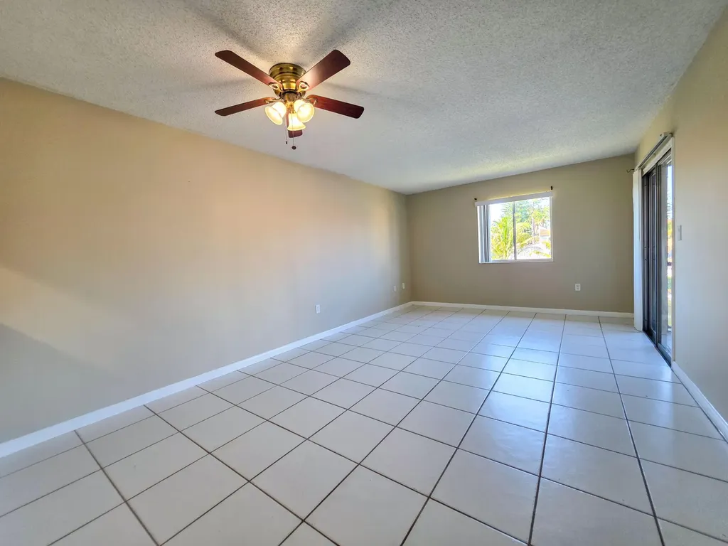 6106 Forest Hill Boulevard West Palm Beach FL 33415