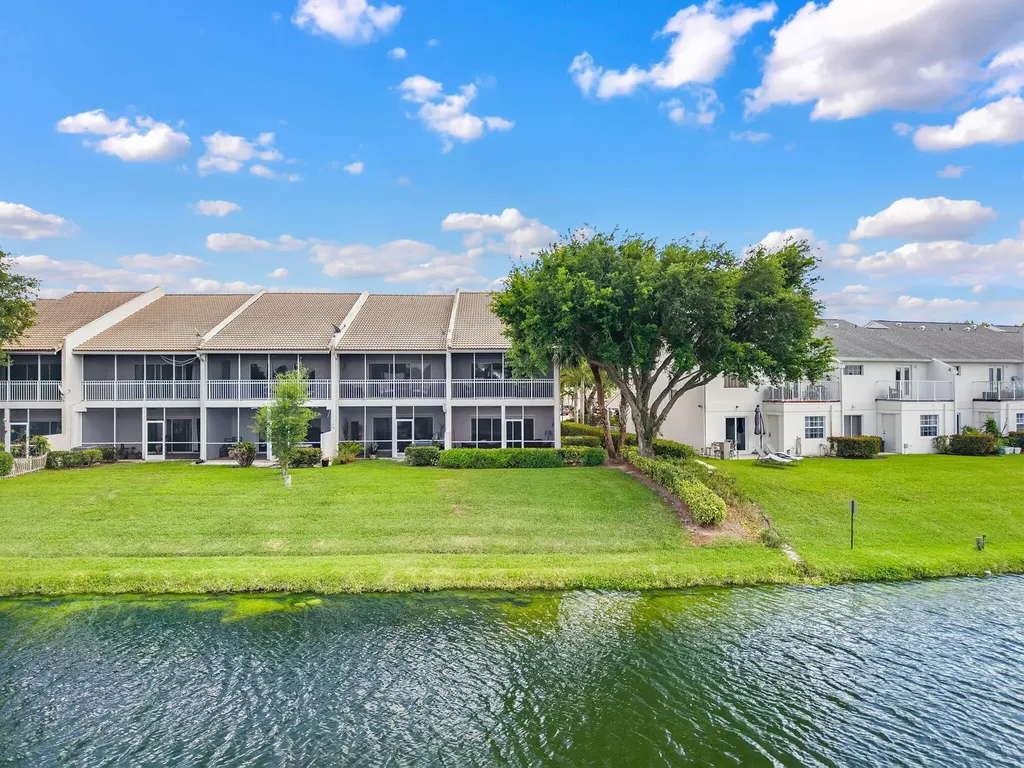 12598 Westhampton Circle Wellington FL 33414