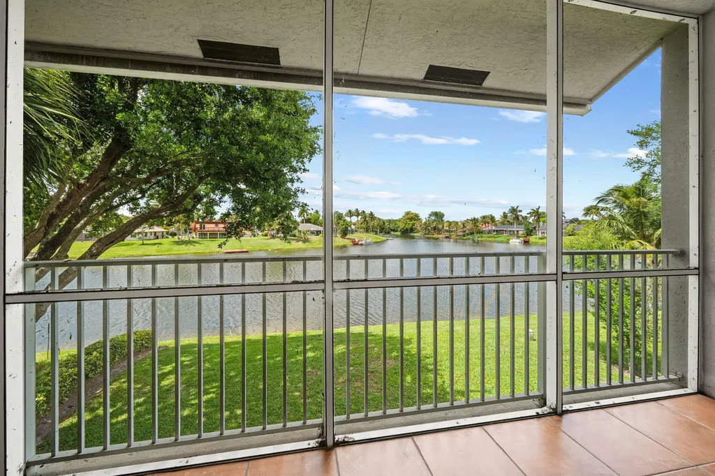 12598 Westhampton Circle Wellington FL 33414