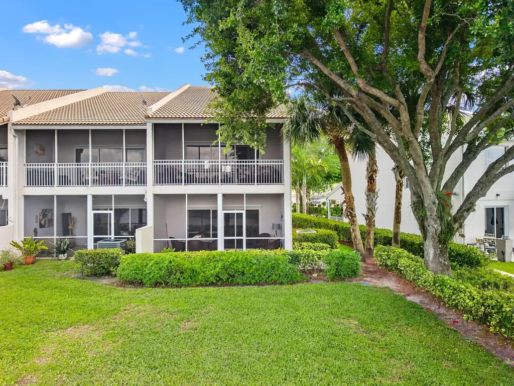 12598 Westhampton Circle Wellington FL 33414