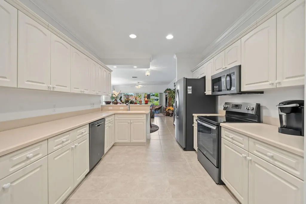 12598 Westhampton Circle Wellington FL 33414