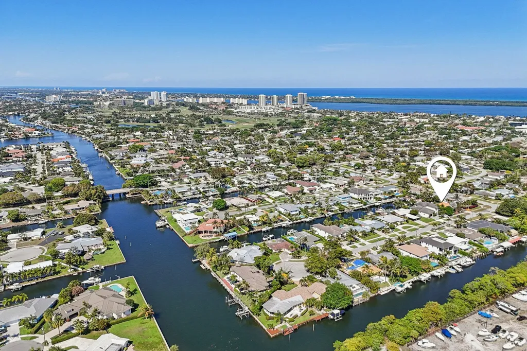605 Inlet Road North Palm Beach FL 33408