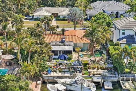 605 Inlet Road North Palm Beach FL 33408