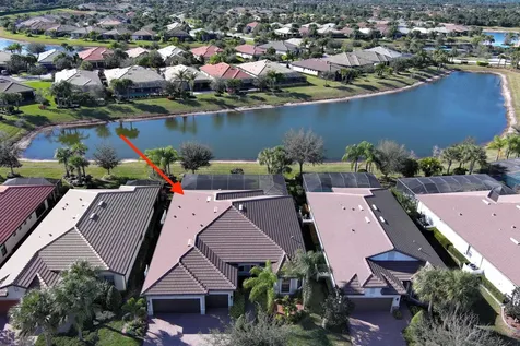 5038 Pendelton Square Vero Beach FL 32967