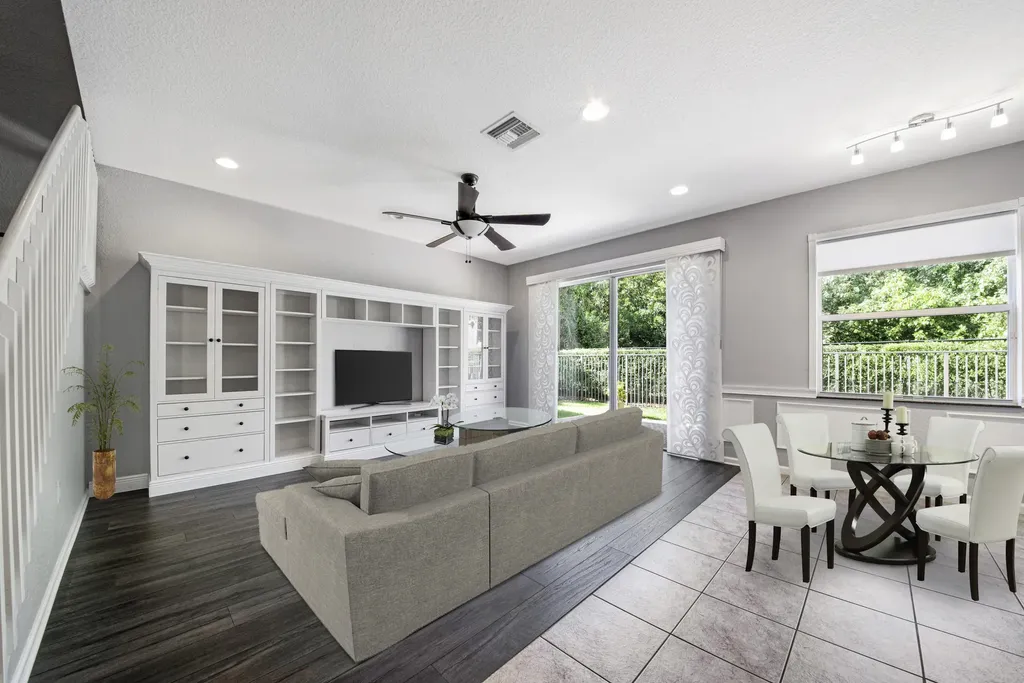 10196 White Water Lily Way Boynton Beach FL 33437