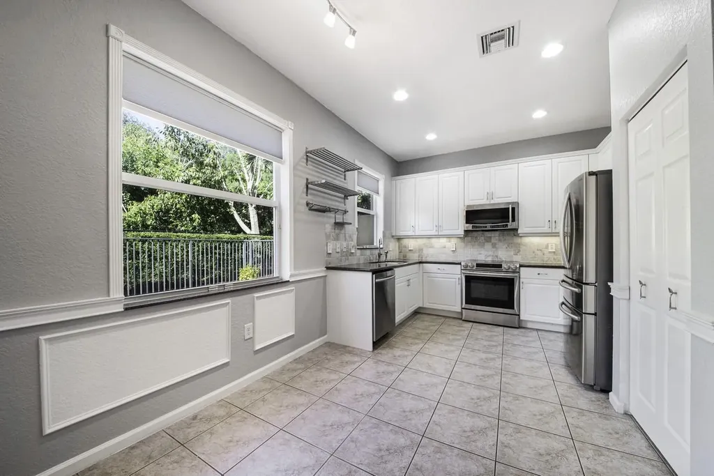 10196 White Water Lily Way Boynton Beach FL 33437