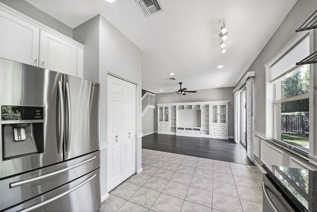 10196 White Water Lily Way Boynton Beach FL 33437