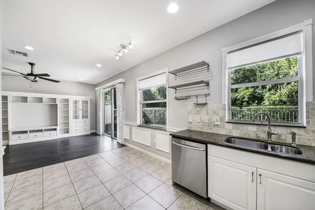 10196 White Water Lily Way Boynton Beach FL 33437