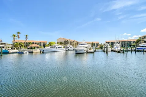 2401 Marina Isle Way Jupiter FL 33477