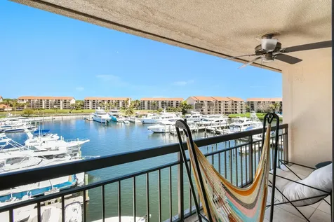 2401 Marina Isle Way Jupiter FL 33477