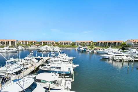 2401 Marina Isle Way Jupiter FL 33477
