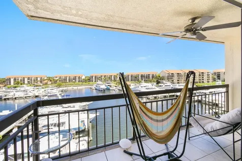 2401 Marina Isle Way Jupiter FL 33477