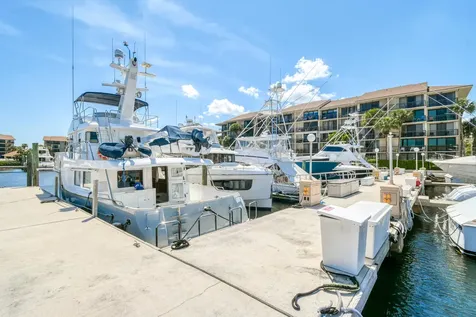 2401 Marina Isle Way Jupiter FL 33477