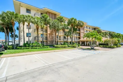 2401 Marina Isle Way Jupiter FL 33477