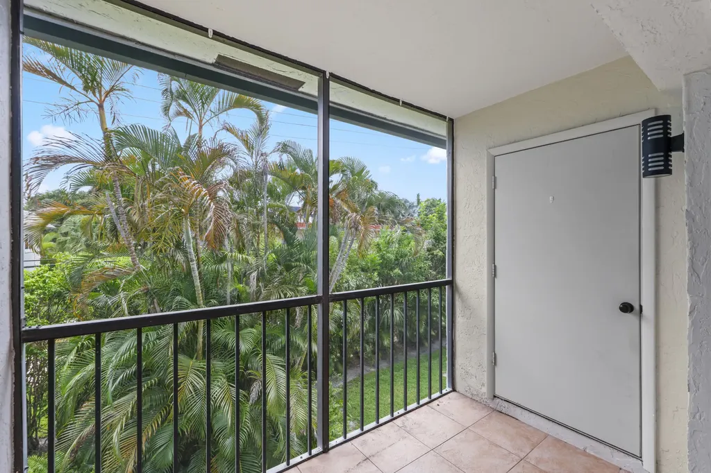 3275 Frederick Boulevard Delray Beach FL 33483
