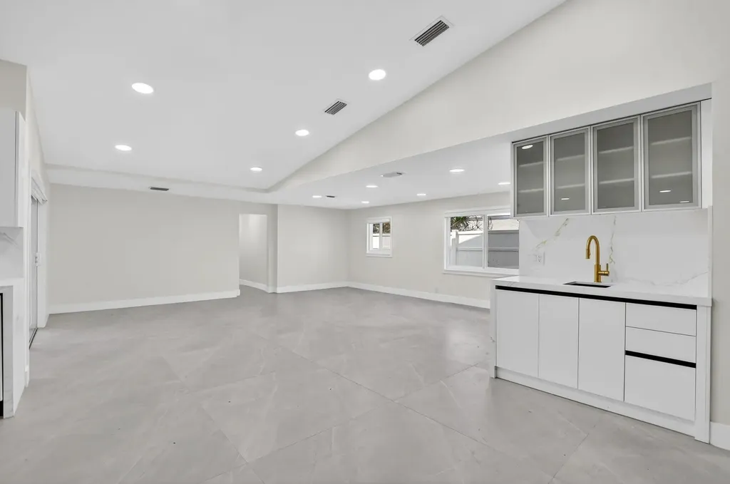 7134 San Sebastian Drive Boca Raton FL 33433