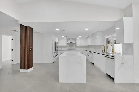 7134 San Sebastian Drive Boca Raton FL 33433