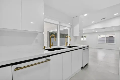 7134 San Sebastian Drive Boca Raton FL 33433