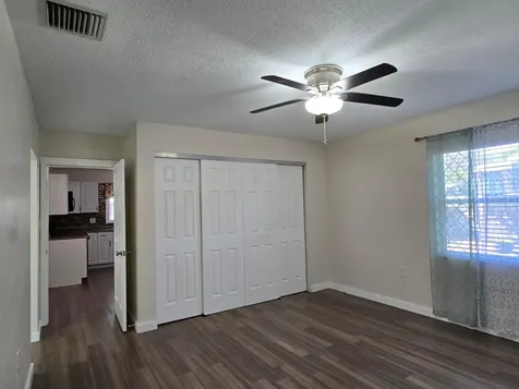 330 Barraclough Street Fort Pierce FL 34982